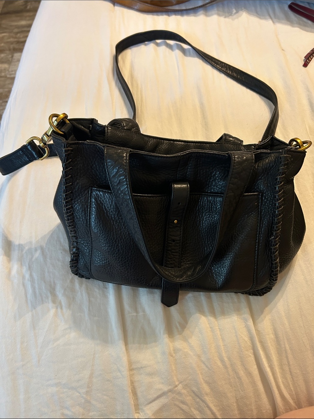 Hobo Black Leather Tote Handbag - Classic Women's Shoulder Bag